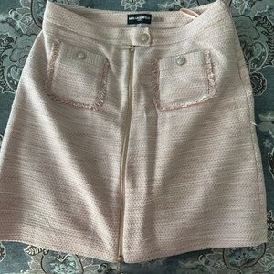 Tweed Karl Lagerfeld skirt size 4
